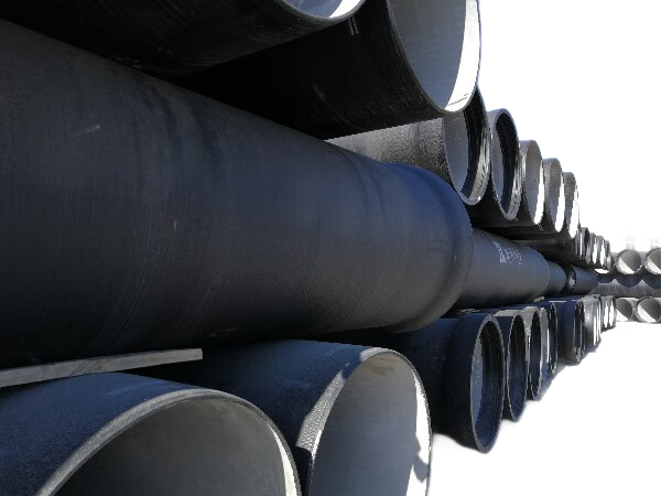 新興球（qiú）墨給水（shuǐ）管